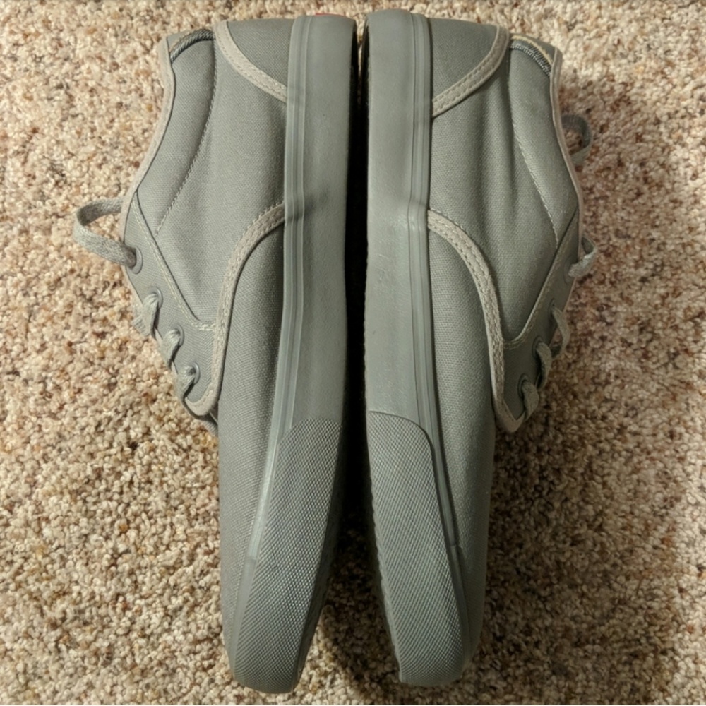 Levi's Comfort Tech Shoes - Picture 4 of 8